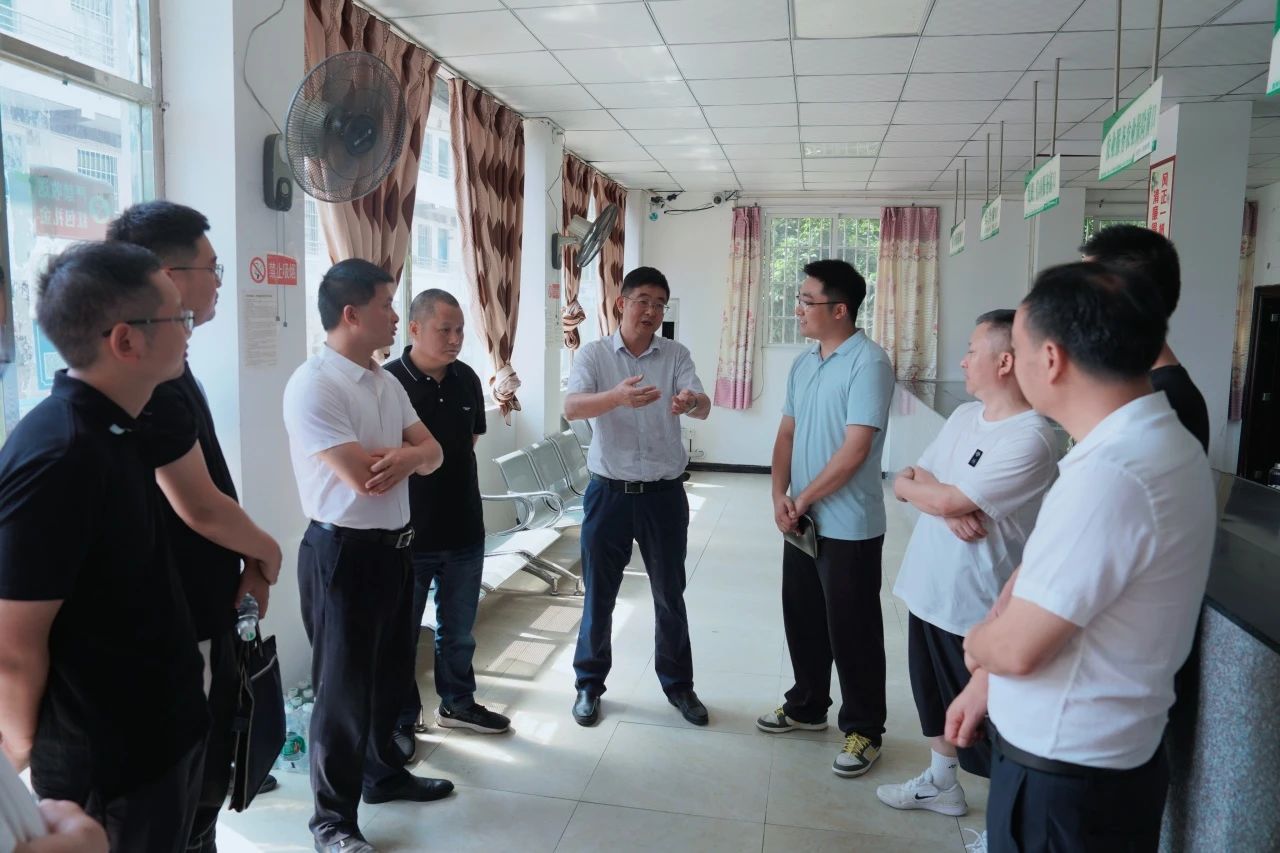 许东明赴南充市嘉陵区、巴中市通江县调研督导定点帮扶和托底性帮扶工作
